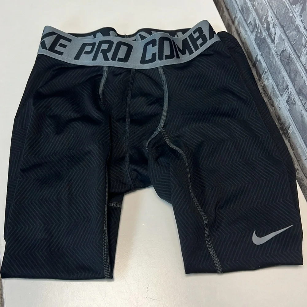 Nike Pro‎ leggings